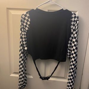 Checker Printed Sleeve Crop Top